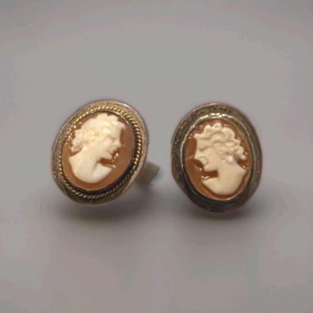 Vintage 925 Sterling Silver Shell Cameo Stud Earrings Classical Profile Pair